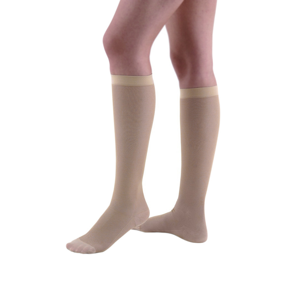 Imagen de MEDIA CORTA COMP NORMAL BEIGE T.5 P144